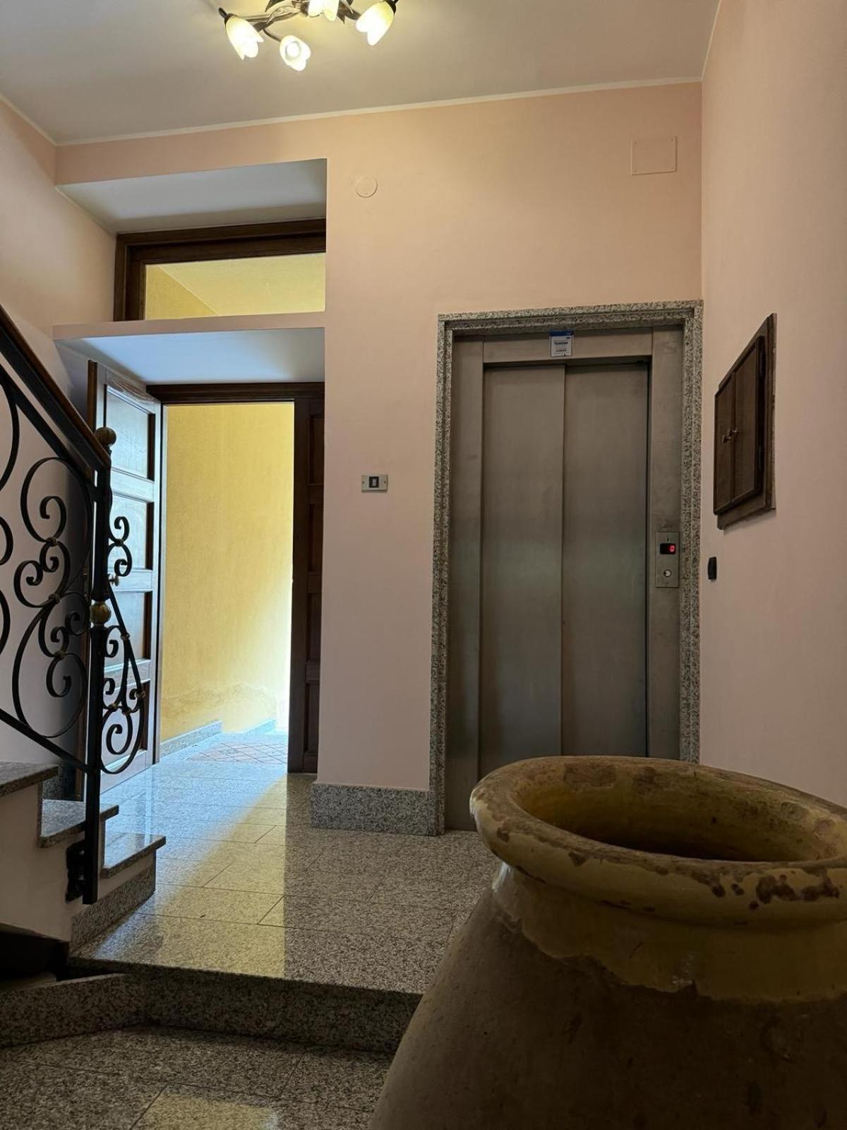 Alghero Center House Apartment ภายนอก รูปภาพ